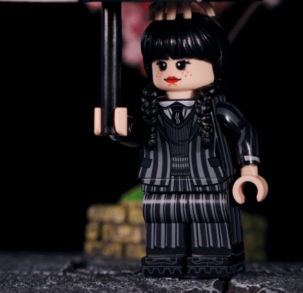 Wednesday Addams Minifigure Building Block Set - Image 3