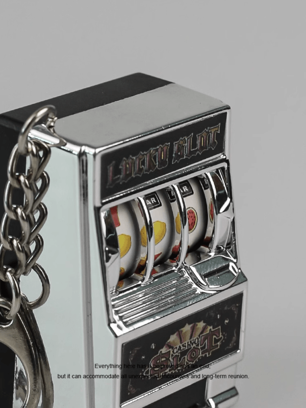 Pocket-Sized Slot Machine Keychain - 777 Jackpot