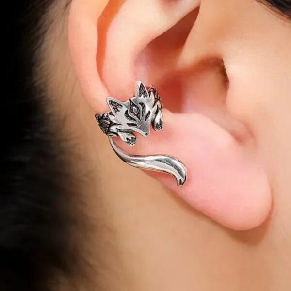 Chic Fox Ear Clip Earrings - Retro Cute Animal Design
